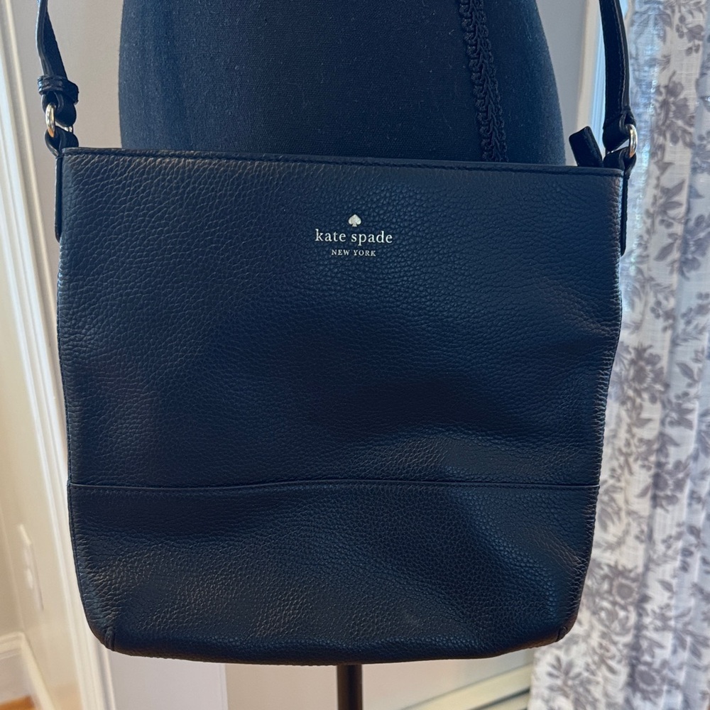 Black leather Kate Spade Pebbled leather crossbody purse bag
